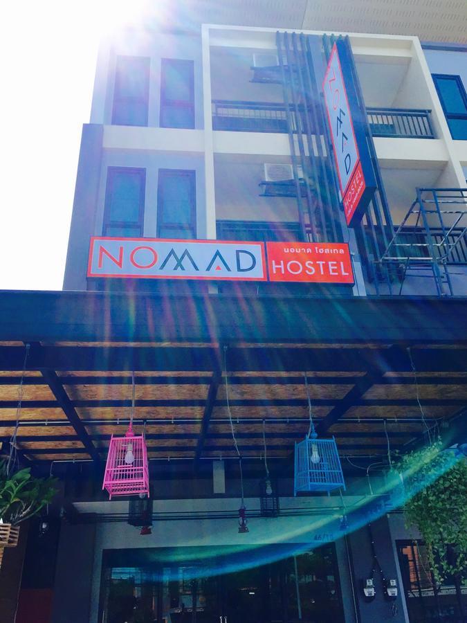Nomad Hostel *